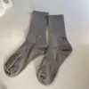 Meias Femininas 100% Algodão, Afunilamento na Cintura, Meias Esportivas Antiderrapantes, Meias de Cano Médio Anti-Pilling, Meias Zhuji, Preto, Branco, Cinza, Meias Femininas Versáteis
