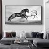 Arte Animal Caballo Oscuro Caballo Blanco Pintura en Lienzo Mural Póster Arte de Pared Dormitorio Sala de Estar Pintura Decorativa Moderna