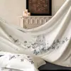 Bordado de borboleta estilo menina grau A super macio roupa de cama para dormir pura algodão de fibra longa conjunto de quatro peças estilo luxo leve fronha de edredom branca azul