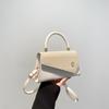 Bolsa Feminina Casual 2025 Verão Novo Estilo Bolsa de Mão Fashion Cravejada de Diamantes Bolsa Quadrada Pequena Transversal Feminina Elegante