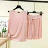 Colete de modal, estilo fino, verão 2026, tamanhos grandes, conjunto de 2 peças para casa, camiseta básica fresca com decote V, shorts soltos