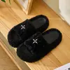 Chinelos de Algodão com Solado Grosso para Mulheres no Outono e Inverno 2025 Novos Indoor Antiderrapante Quente Roupa Externa Aumentador de Altura Moda Chinelos de Pelúcia