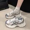 Zapatos Chunky para Mujer 2026 Nuevos de Primavera y Verano Malla Transpirable Zapatillas de Correr Versátiles Casuales Blancos