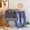 Conjunto Elegante de Otoño 2026 para Niños Moda Nuevo Conjunto de Tres Piezas con Chaleco de Punto para Niños Pequeños
