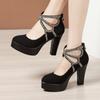 Zapatos de tacón alto estilo cheongsam para pasarela, de tacón alto, con plataforma puntiaguda impermeable para mujer, tallas 40-43, modelo de gran tamaño, zapatos especiales de alto rendimiento.