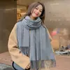 Bufanda Chal de Lana con Acabado de Lujo, Bufanda Blanca Versátil para Mujer, Nuevo Modelo Invierno 2026, Bufanda de Cachemira de Color Sólido al por Mayor