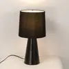 Lámpara de Mesa Decorativa Moderna Estilo Europeo Material de Hierro Lámpara de Mesa de Tela Lámpara LED Habitación de Huéspedes de Hotel Sala de Estar Mesita de Noche