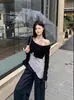 [Venta Directa de Fábrica] Camisa de Manga Corta con Botones Off-Shoulder con Camisola Interior Asimétrica de Halter para Mujer Conjunto de Dos Piezas de Otoño