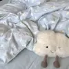 Juego de tres piezas de hilo de algodón de doble capa estilo Ins Una funda de almohada floral de gasa de algodón puro respetuosa con la piel un par de sábanas de color sólido