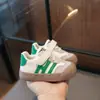 Zapatos para caminar nuevos de primavera 2025 para niños y niñas, zapatos funcionales para niños pequeños y medianos, bebés, suela suave, ligeros, zapatos de plataforma para bebé
