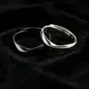 Anillos de Pareja Populares Anillo de Mobius Transfronterizos, Anillos de Diseño Retorcido Unisex Estilo Minimalista, Joyería Simple Coreana