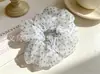 Elástico Elegante Oversize, Goma para el Cabello Grande de Organza Floral con Perlas, Accesorios de Playa, Al Por Mayor en Stock