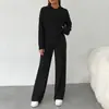 Conjunto casual cruzado de otoño nuevo para mujer, europeo y americano, 2026: sudadera con capucha holgada y pantalones largos, un conjunto de dos piezas para exportación