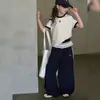Conjunto de Primavera y Verano para Niñas 2026 Nuevo Conjunto Deportivo Infantil para Niños Mayores, Conjunto de Dos Piezas de Manga Corta de Moda Tendencia Infantil