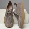 Sapatos Masculinos de Tamanho Grande 2026 Primavera Novos Sapatos Casuais Masculinos de Camurça com Cadarço Baixos Sapatos de Trabalho Sapatos de Couro com Solado Macio Tênis