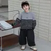 Conjunto de Roupa de Outono para Meninos 2026 Novo Estiloso da Moda Roupas de Bebê Suéter Cardigan Menininho Conjunto de Três Peças Infantil