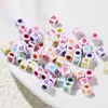 6*6mm Abalorios Acrílicos de Agujero Grande Cuentas Sueltas Coloridos Goteo de Aceite Letras Inglesas Cuentas Cuadradas Material para Manualidades con Cuentas