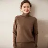Suéter de cashmere com gola alta para mulheres, cashmere de cabra liso, de manga comprida, moderno e versátil, em branco e verde claro