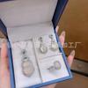 Juego de Calcedonia de Hielo Incrustada Plateado Colgante de Calcedonia Natural Aretes Pulsera Aretes Jade Juego de Regalo de Tres Piezas