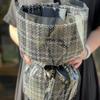 Artefacto de bolsa de flores pequeña y fragante, hecho a mano, con forma de espiral, transparente, de plástico, con forma de espada, barril, tanque interior, ramo, bolsa de flores, material base.