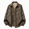 Colección de otoño 2026: nueva camisa de hombre con estampado de leopardo, una camisa de manga larga holgada, moderna y a la moda para hombre, disponible en Amazon