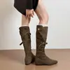 Botas Vaqueras Occidentales de Estilo Coreano Nuevas para Otoño/Invierno 2026 para Mujer, con Tacón Oculto, Tacón Grueso, Gamuza, Caña Ancha de Moda, Efecto Adelgazante y Diseño de Volantes