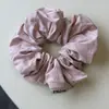 Goma de pelo plisada simple estilo coreano para mujer, accesorio de moño de nicho de alta gama, accesorio para el cabello suave y versátil