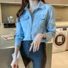 Foto real# Camisa de mezclilla para mujer 2021 Primavera y Otoño Nueva camisa fina de base abrigo de moda azul claro azul oscuro