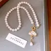 Queda de Estrelas nas Nuvens Conjunto de Pulseira e Colar com Pérolas e Zircônia Banhado a Ouro Real Joias de Luxo Leve e Acabamento de Alta Qualidade para Mulheres