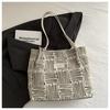 Bolsa Tote Grande Capacidade Bolsa Feminina 2026 Nova Transfronteiriça Versátil Bolsa de Ombro Fashionável Bolsa para o Dia a Dia Feminina Atacado