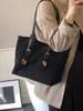 Bolso Tote de Gran Capacidad para el Trabajo Moda Tendencia Nuevo Retro Versátil Bolso de Hombro Bolso de Mano de Gamuza para Mujer
