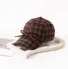 Nueva Gorra de Béisbol a Cuadros Cepillados Estilo Coreano para Mujer, Otoño e Invierno, Simple Retro Versátil Circunferencia de Cabeza Grande, Gorra de Pico Delgado para Adelgazar la Cara