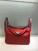 Bolsas de medicina al por mayor bolsas para mujer cuero de capa superior con textura de lichi bolsa de enfermera hombro portátil bolsa Lindi bolsa almohada Europa y Estados Unidos