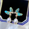 Pendientes de Perla de Agua Dulce Natural Serie Mariposa Hueca Estilo Nacional, Pendientes Ligeros de Lujo para Viaje Diario para Chicas, Venta al por Mayor desde Zhuji