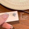Little Red Riding Book Explosions 316L Titanium Steel Copper Gold Plated Dragon Claw Flash Zircon Ear Nail Ear Nail Micro-incrustado Ear Nail Ear Nail