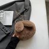 Bolso de peluche para mujer, otoño e invierno 2023, nuevo diseño de nicho, bolso bandolera con cadena, bolso redondo pequeño y peludo portátil para mujer