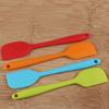 En stock venta al por mayor raspador de horneado desmoldador cuchillo raspador de silicona integrado espátula para pastel raspador de mantequilla utensilios de cocina