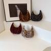 Bolso Nicho Transfronterizo con Estampado de Leopardo para Mujer, Moda Versátil, Nuevo Retro, Bolso de Hombro Estilizado y Personalizado para Desplazamientos