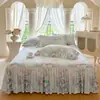 Saia de Cama Acolchoada 100% Algodão Conjunto de Quatro Peças Saia de Cama Estampada Estilo Pintura a Óleo Capa de Edredom com Renda Francesa Antiderrapante Conjunto de Quatro Peças 100% Algodão