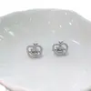 Pendientes de Botón Lindos y Frescos con Orejas de Gato Kt de Acero de Titanio 316L para Cartílago de la Oreja Pendientes de Hilo Exterior Exquisitos de Nicho con Forma de Manzana Hueca y Circonia