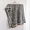 Bufanda de Imitación Cachemir Nueva para Otoño e Invierno Chal Jacquard Floral Clásico Chino para Mujer Calentador de Cuello con Borlas Retro Ropa de Abrigo
