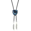 Estilo Retro Europeo y Americano Transfronterizo Triángulo Pluma India Corbata Bolo Cuerda de Cera PU Cuello de Polo Collar