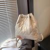 Chanel Style Bag Estilo Coreano Feminino Moda Diamante Xadrez Cadeia Balde Bolsa 2024 Verão Novo Simples All-match Crossbody Bag