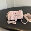Nuevo bolso de hombro para mujer estilo japonés y coreano con diseño de oso, bolso cruzado de gamuza invierno 2026, bolso de felpa retro a la moda
