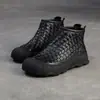 Jiezu 2025 Inverno Novo Botas Curtas de Couro Genuíno Camada Superior Tricotadas à Mão Estilo Retrô Versáteis de Solado Grosso Confortáveis para o Dia a Dia Calçados Femininos