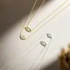 Collar Colgante Yuanfan S925 Plata de Ley Ojo del Diablo Incrustado con Diamantes de Nicho para Mujer, Cadena Clavicular de Mano de Fátima en Capas de Lujo Ligero