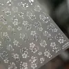 Tiesu Calidad Alta Sencillo Blanco Plateado Flor Pegatinas para Uñas M-1299 Estilo Suave Diario Florales Mariposa Pegatinas para Uñas