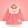 Pantalón de tirantes para bebé niña Otoño e Invierno Ropa de exterior Estilo occidental Falda de princesa Babero para comer infantil Delantal impermeable a prueba de suciedad Protector para bebé