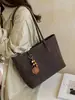 Bolsa Tote de Luxo para Compras Transfronteiriças 2026, Bolsa de Ombro com Padrão Trançado de Grande Capacidade, Bolsa Feminina Estilo Coreano