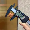 Accesorios de Calabaza de Madera de Durazno Bolso Tote Pequeño Tejido a Mano para Colgar Colgante con Cuentas Accesorios de Moda